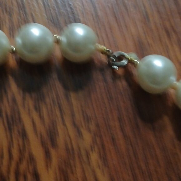 Pearl necklace - Picture 8 of 11